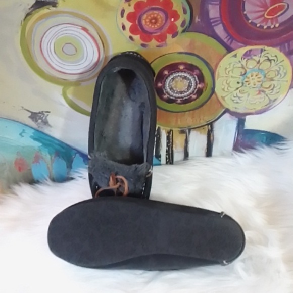 Natural Reflections Fur-Lined Suede Moccasins for Ladies - Picture 3 of 8